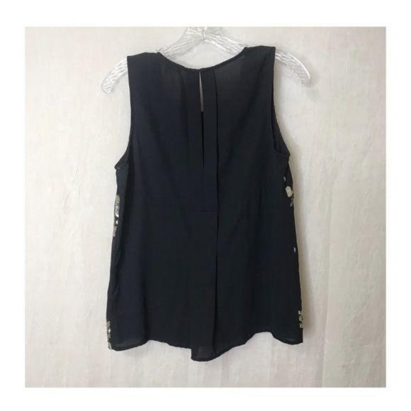 Skies Are Blue Black Small Floral Sequin Top - Picture 5 of 10